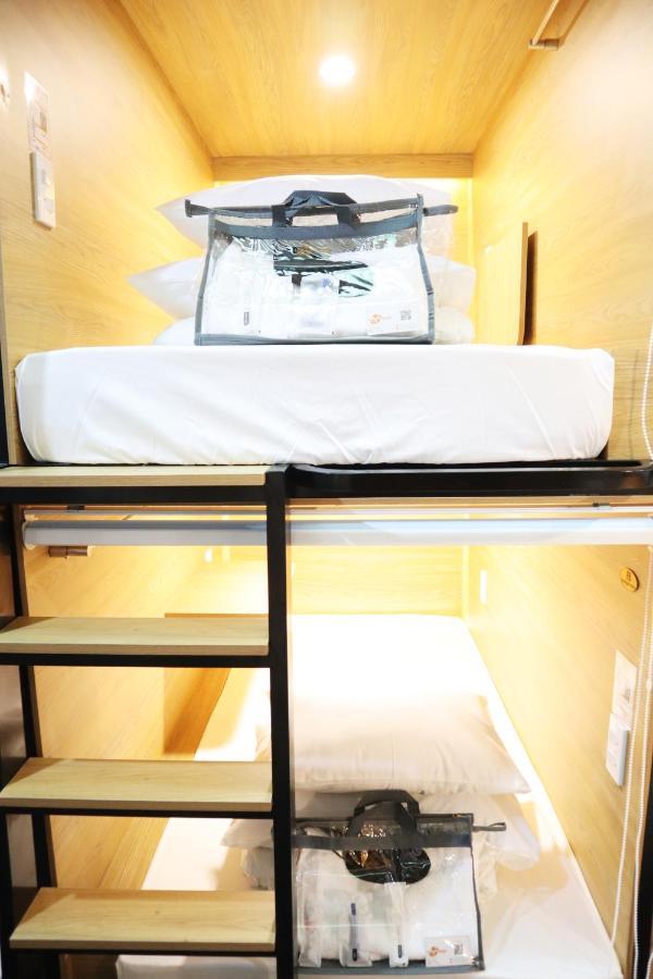 Amango Hostel Хошимин Екстериор снимка